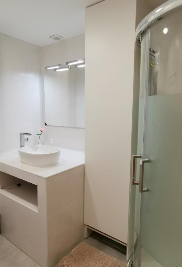 Apartmán Duplex / Beach 3Min/ Bcn Center 10Min/Tren 2Min Sant Adria de Besos Exteriér fotografie